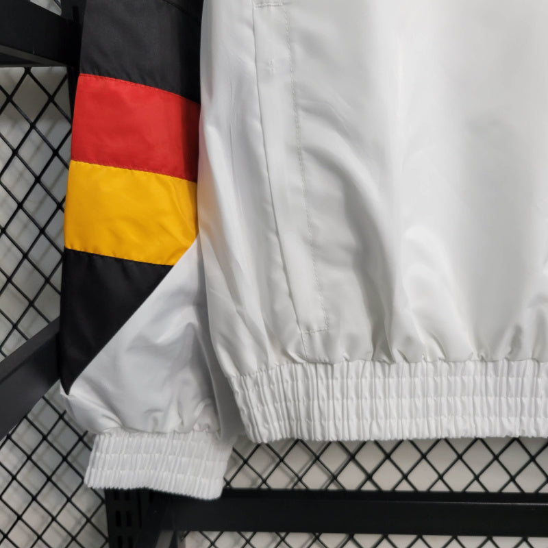 Kurtka wiatrówka Real Madrid 2023