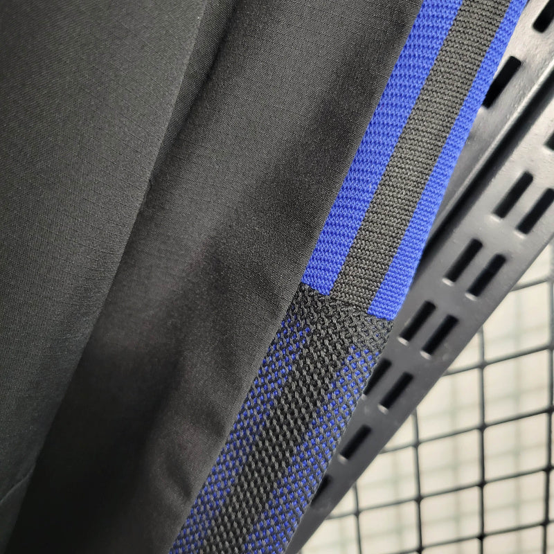 Kurtka wiatrówka Real Madrid 2023