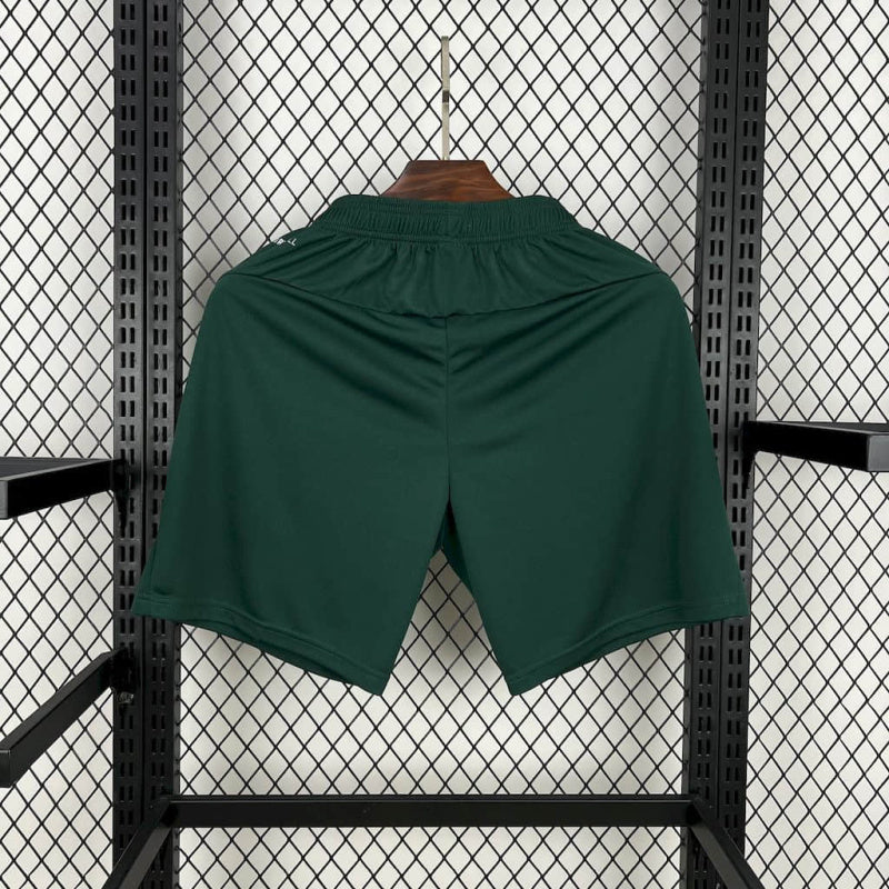 Portugalske šorts iz 2025. godine