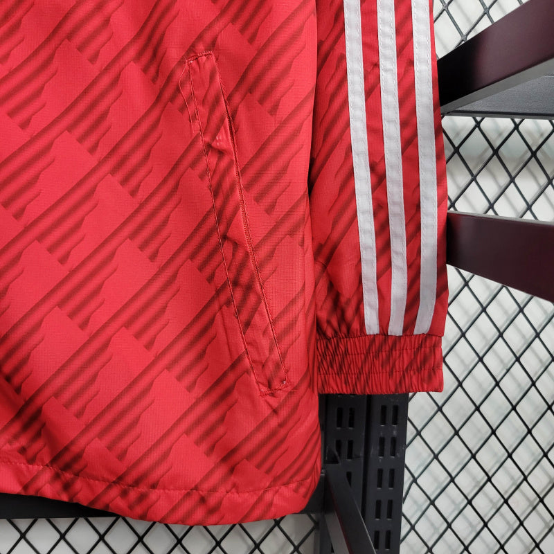 Manchester United 2024-es széldzseki