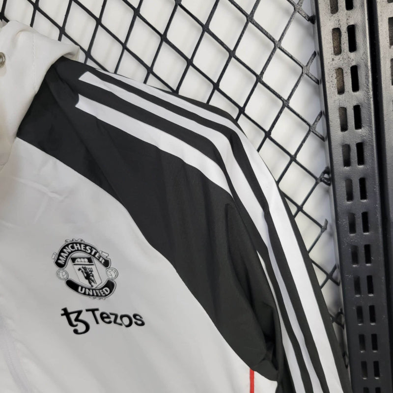 Manchester United 2025-ös széldzseki