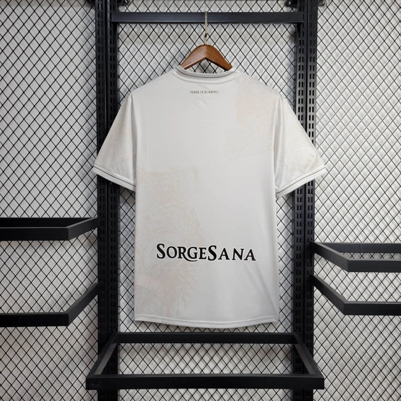 Gostujući dres Napolija za 2025. godinu