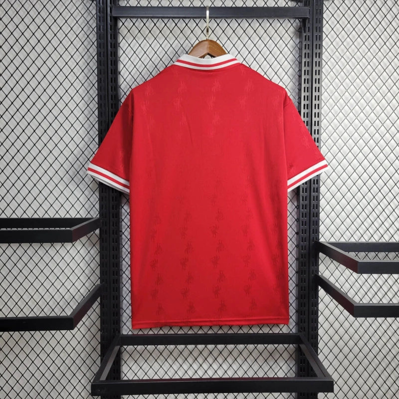 Liverpool 1996-os hazai mez