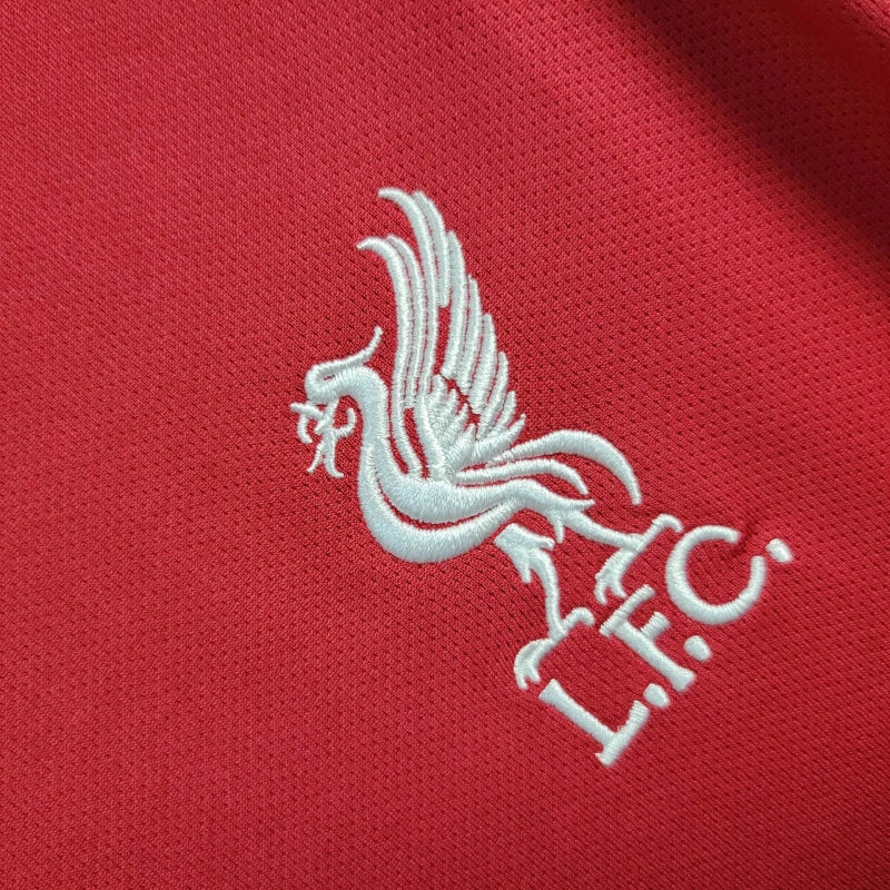 Liverpool 2025-ös hazai mez