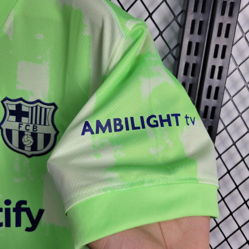 Trzeci strój Barcelony na 2024 rok