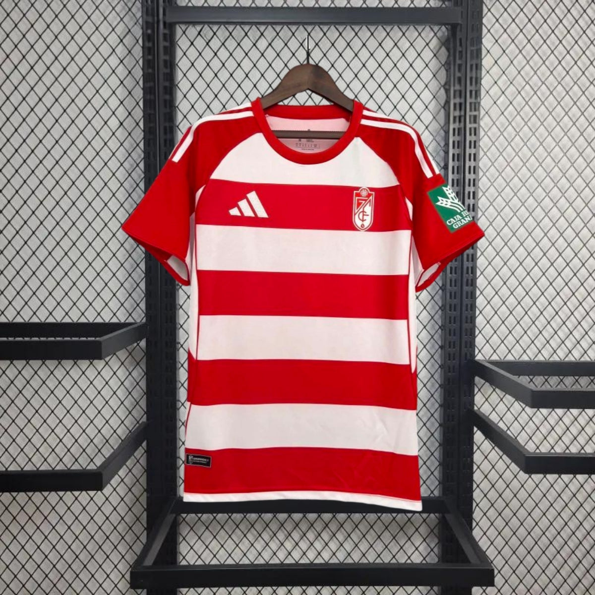 Domowa koszulka Granady na rok 2025