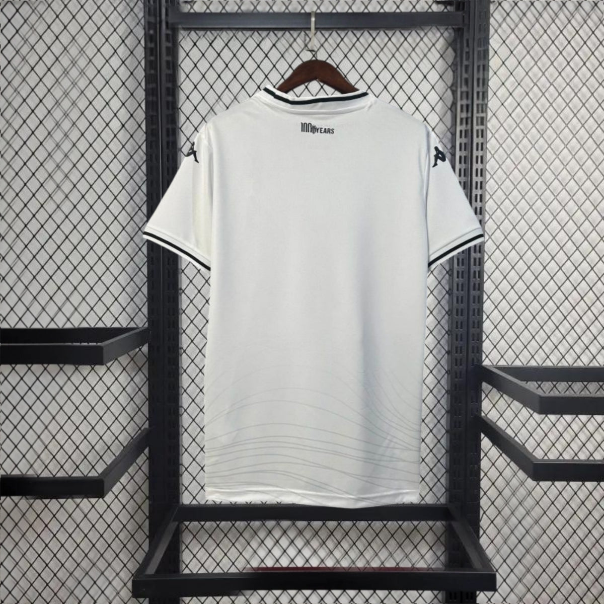 Trzeci zestaw Monako na 2025 rok