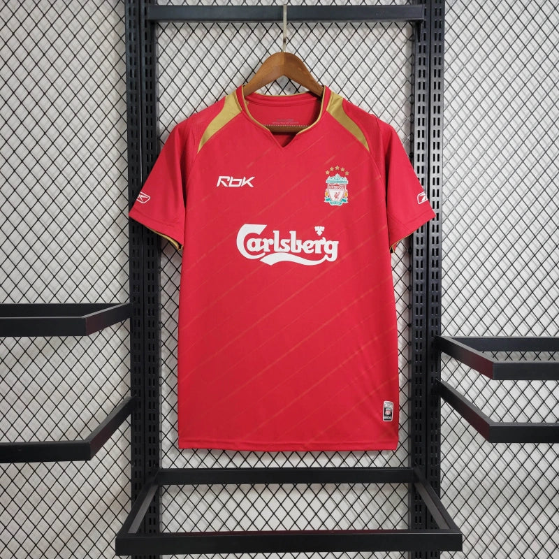 Liverpool 2005-ös hazai mez