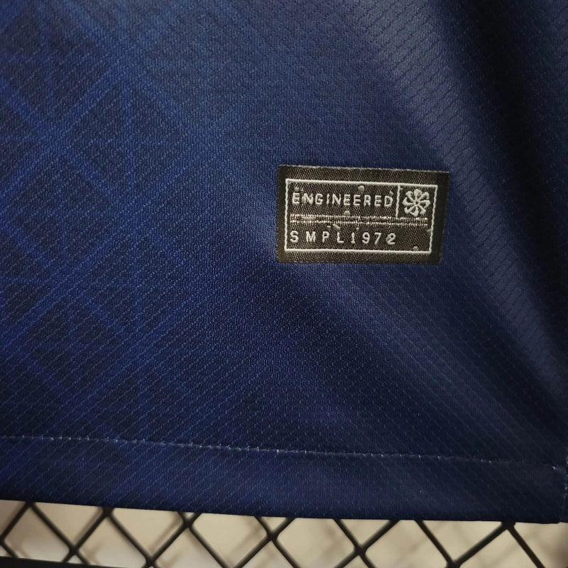 Paris Saint-Germain 2025-ös hazai mez