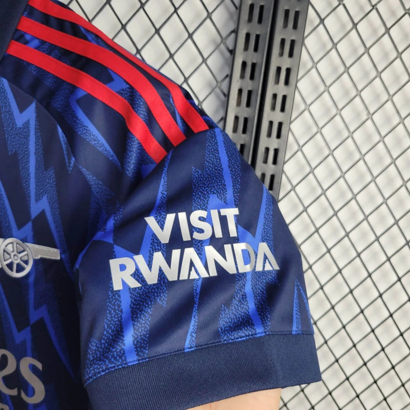 Arsenal 2025-ös vendég mez