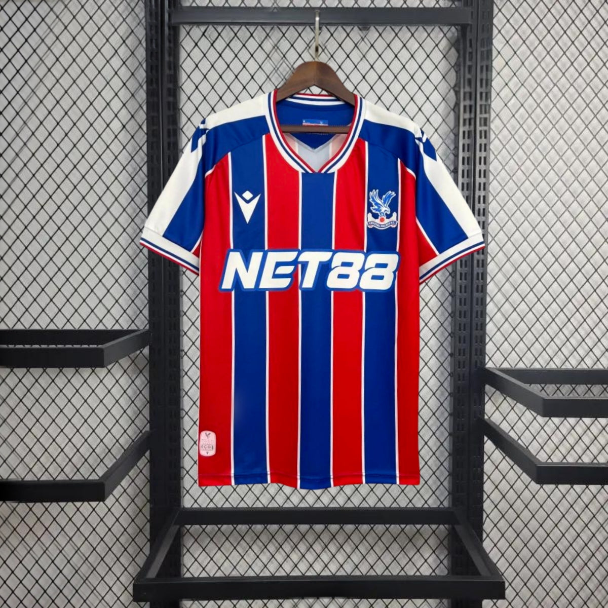 Crystal Palace 2025-ös hazai mez
