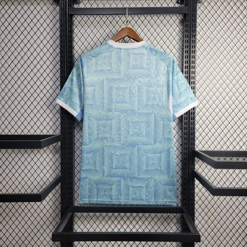 Koszulka wyjazdowa Juventusu na 2025 rok