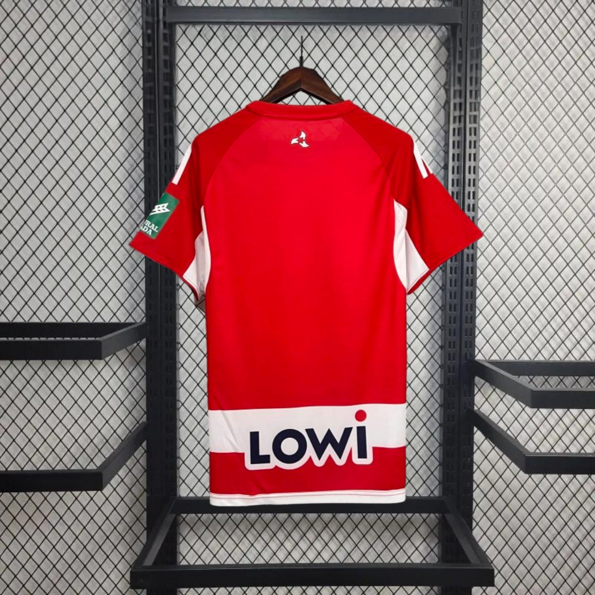 Domowa koszulka Granady na rok 2025