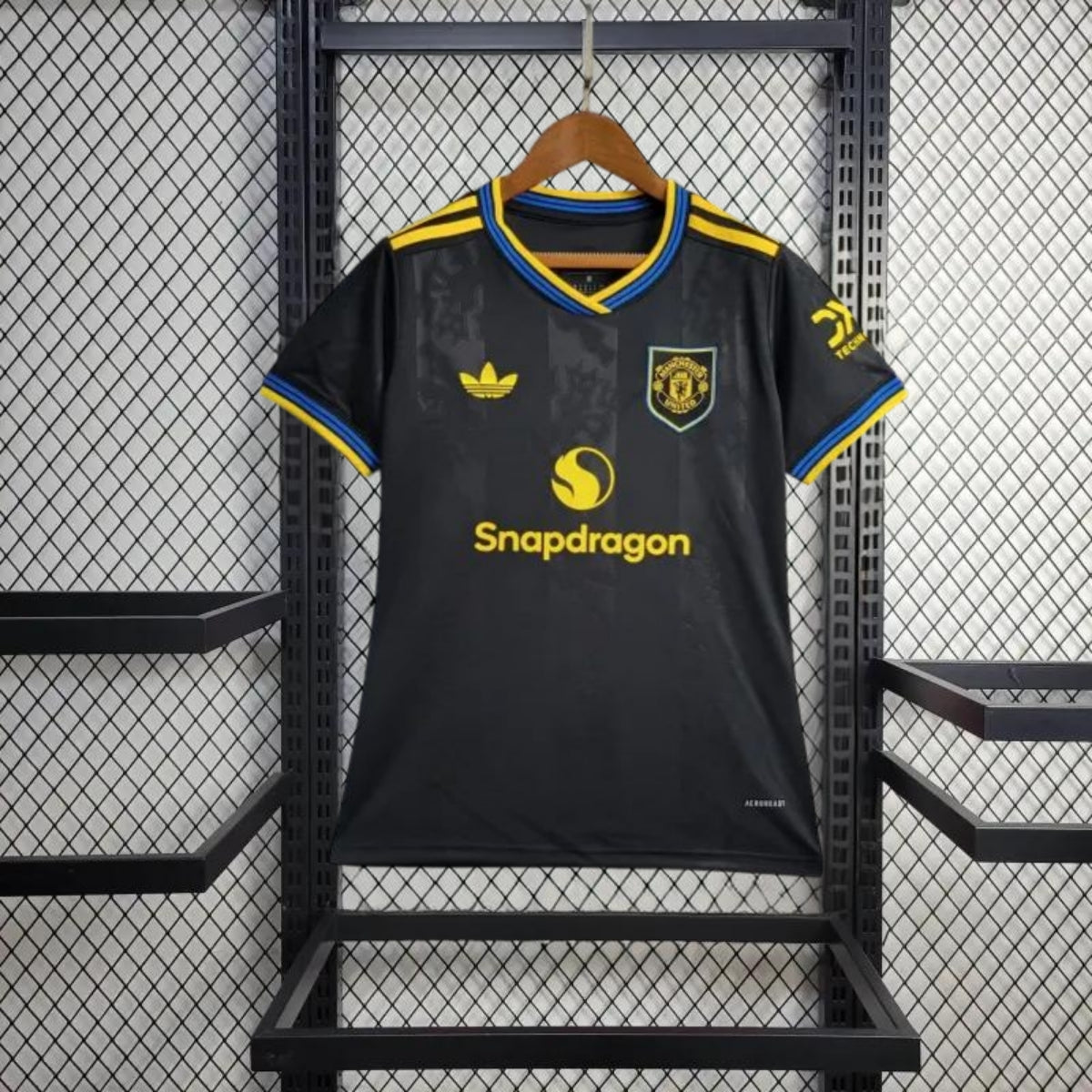 Manchester United 2025-ös harmadik mez