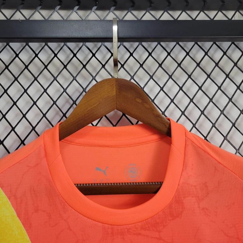 Manchester City 2025-ös negyedik mez