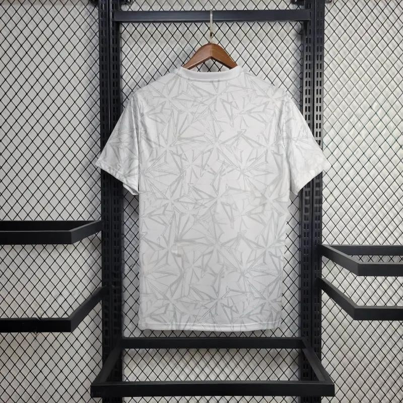 Real Madrid 2024. тренинг мајица