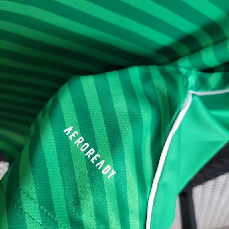 Treći dres Newcastle Uniteda za 2025.