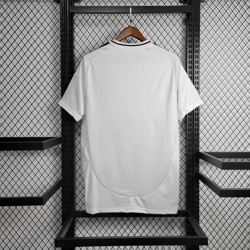 Domaći dres Real Madrida za 2024. godinu