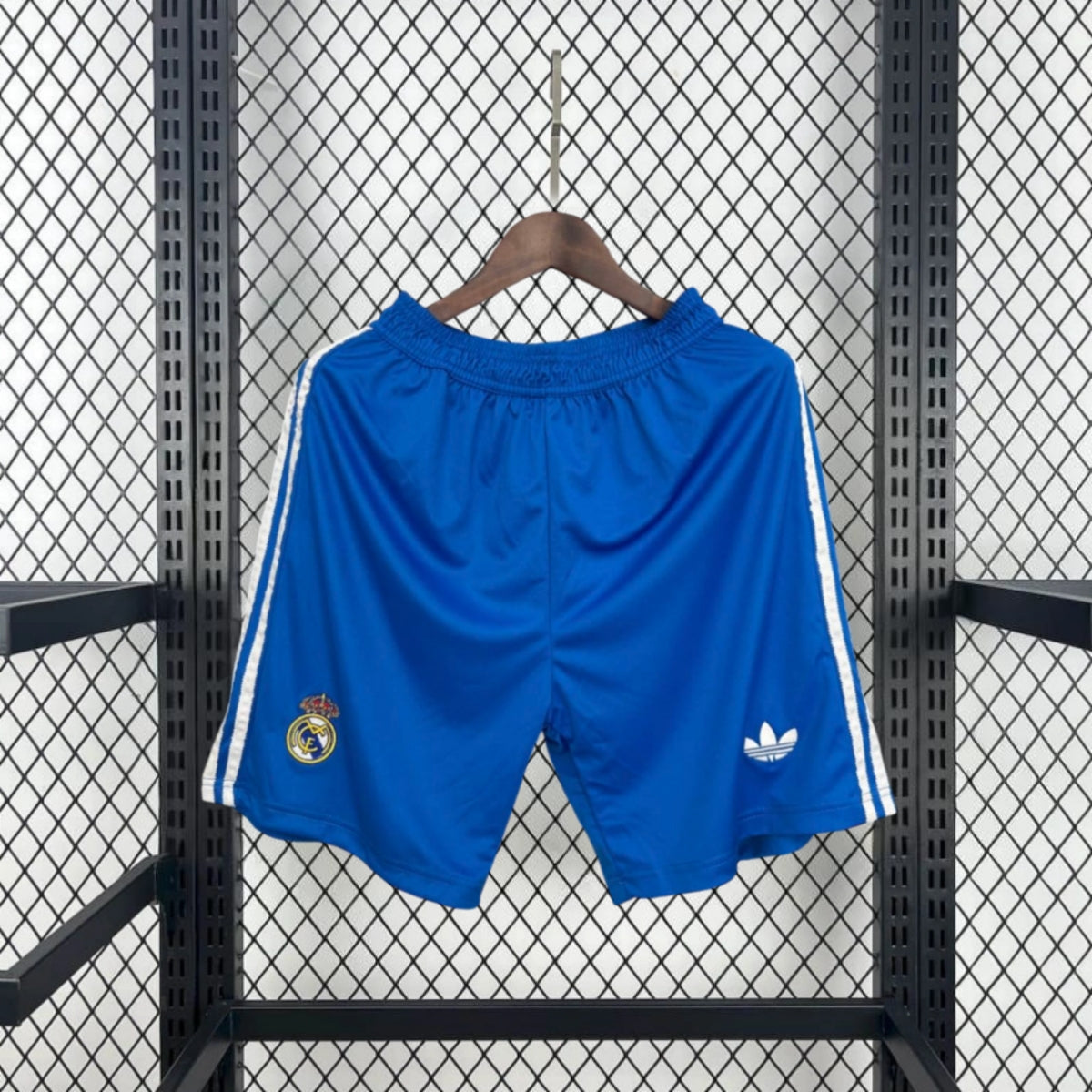 Real Madrid 2025. šorts