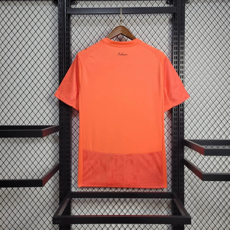 Manchester City 2025-ös negyedik mez