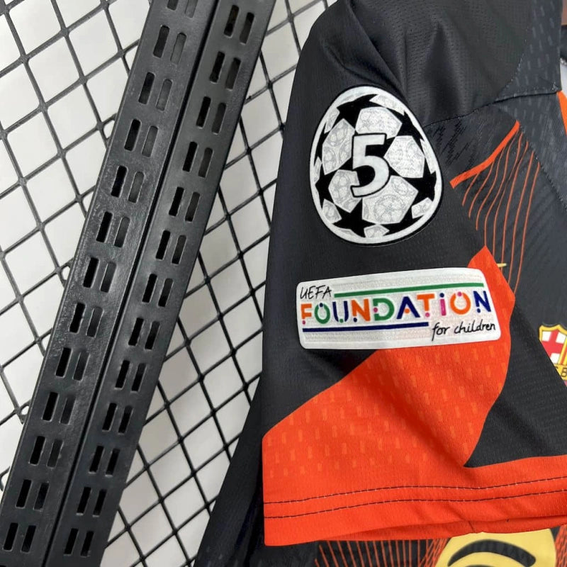 Ograničeni dres Barselone za 2025. godinu