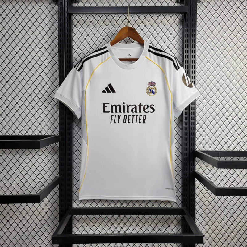 Real Madrid 2025-ös hazai mez