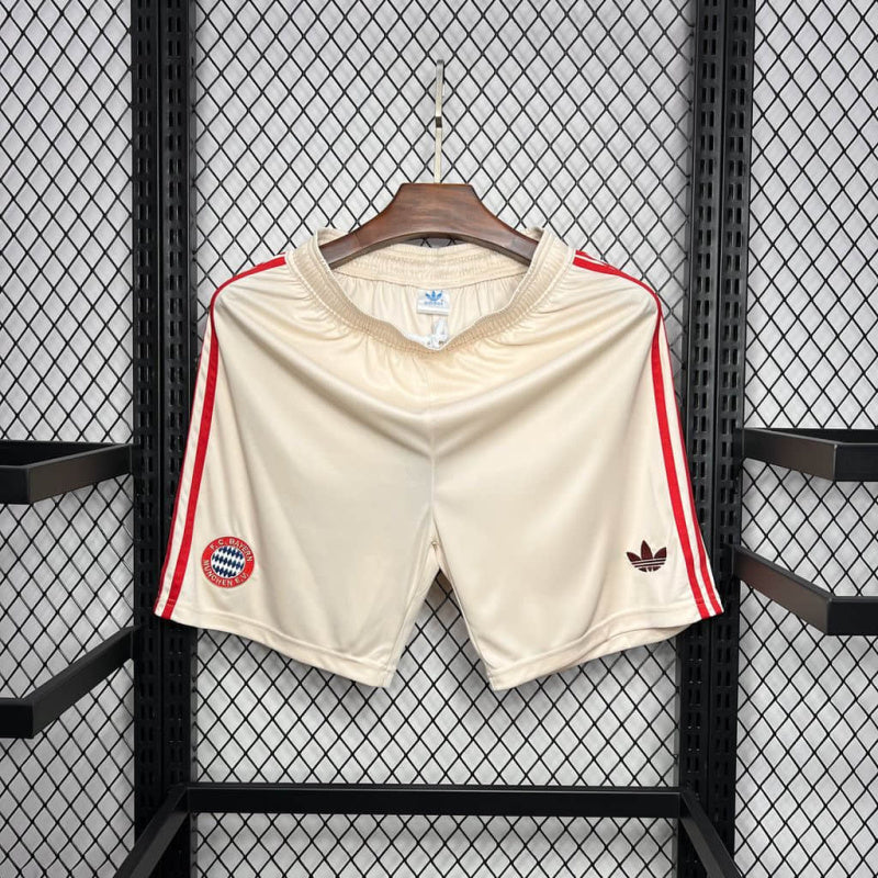 Bayern Munich 2024-es rövidnadrág