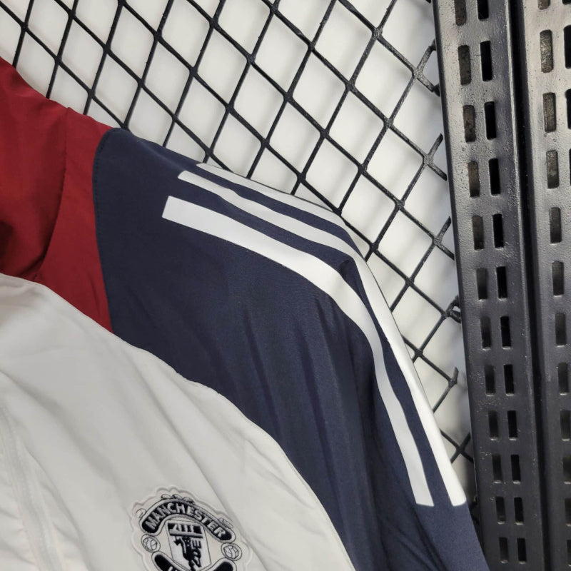 Kurtka wiatrowa Manchester United 2025