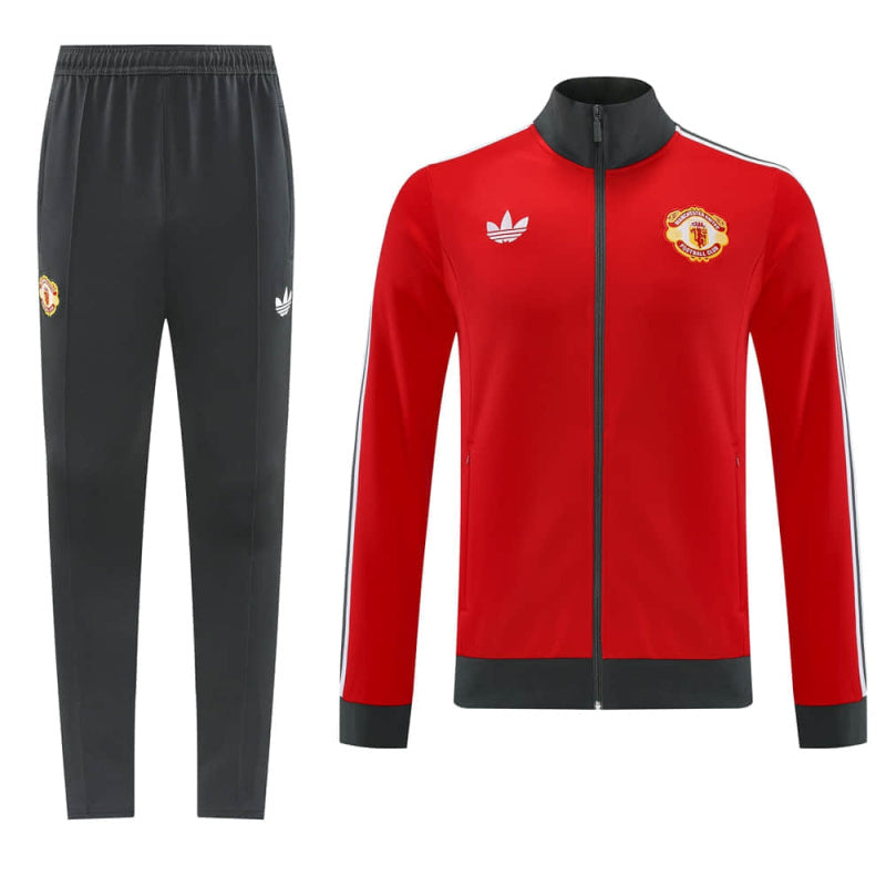 Manchester United 2024-es    edzőszett