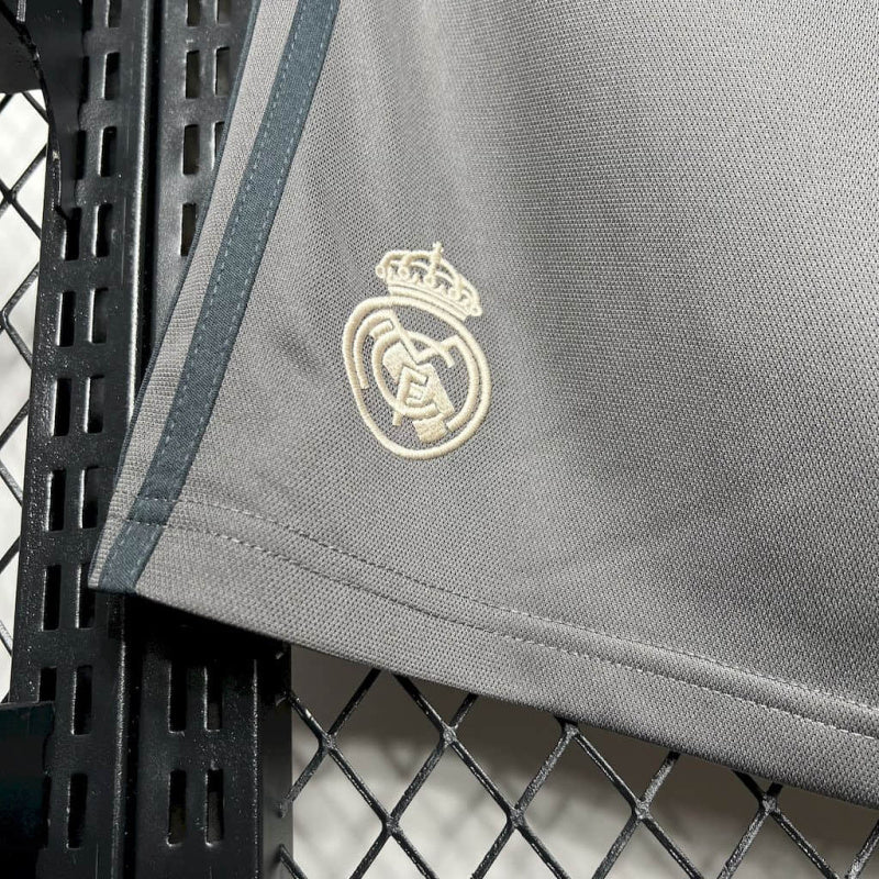 Real Madrid 2024-es rövidnadrág