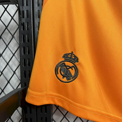 Real Madrid 2024-es rövidnadrág