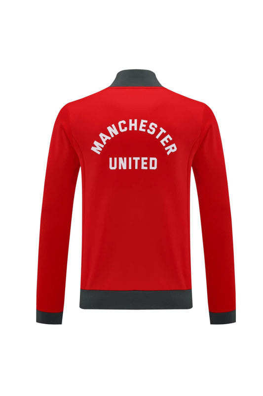 Manchester United 2024-es    edzőszett