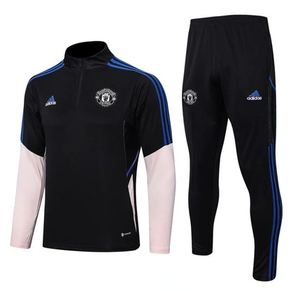Manchester United 2022-es edzőszett