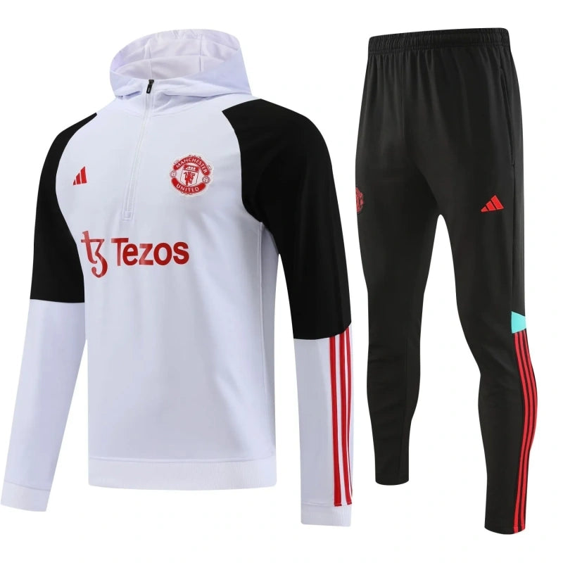 Manchester United 2024-es edzőszett