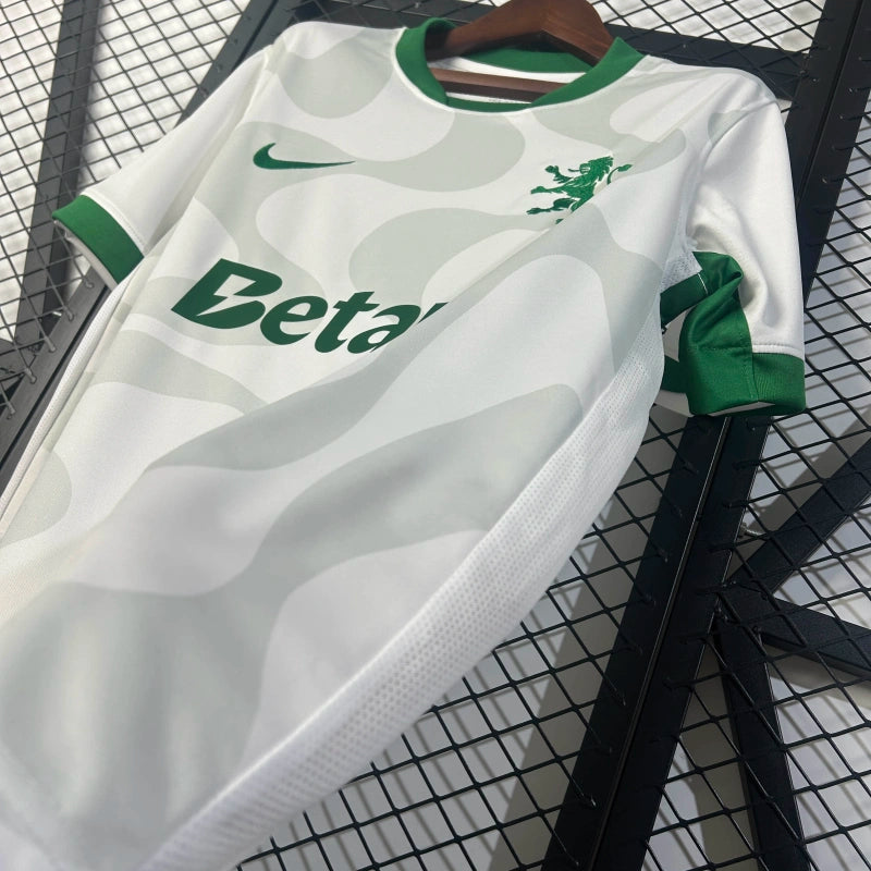 Sporting 2025-ös hazai mez