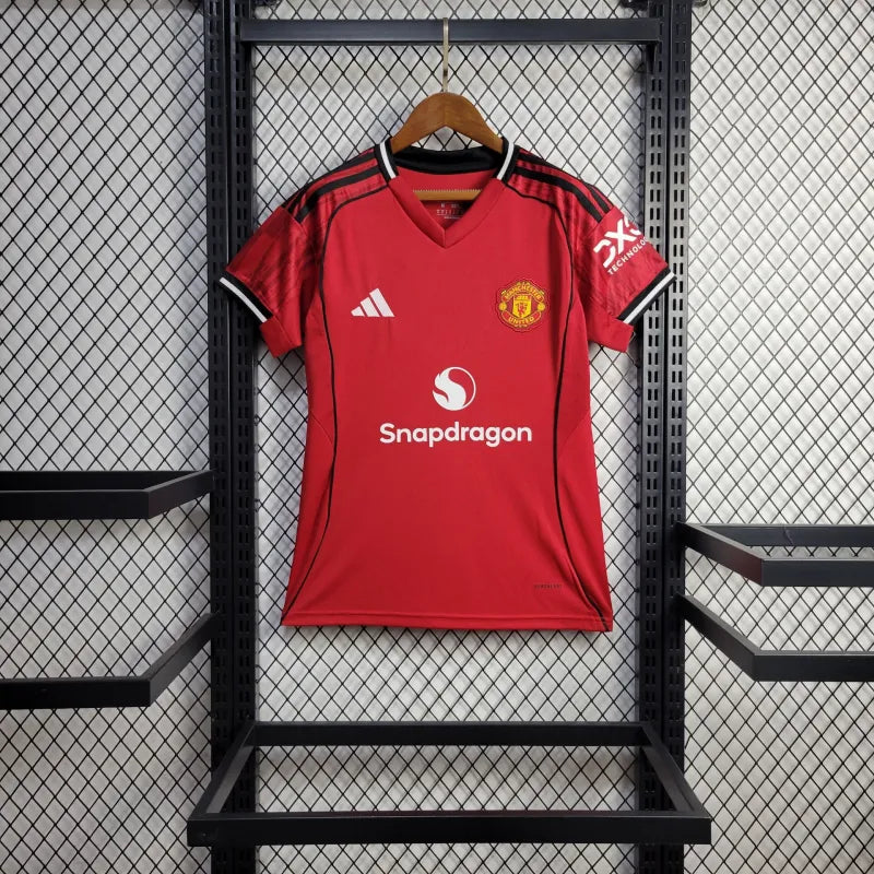 [NŐI] Manchester United 2025-ös hazai mez