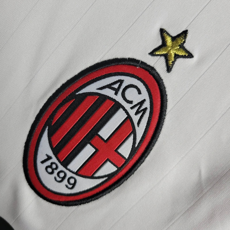 AC Milan 2006-os vendég mez