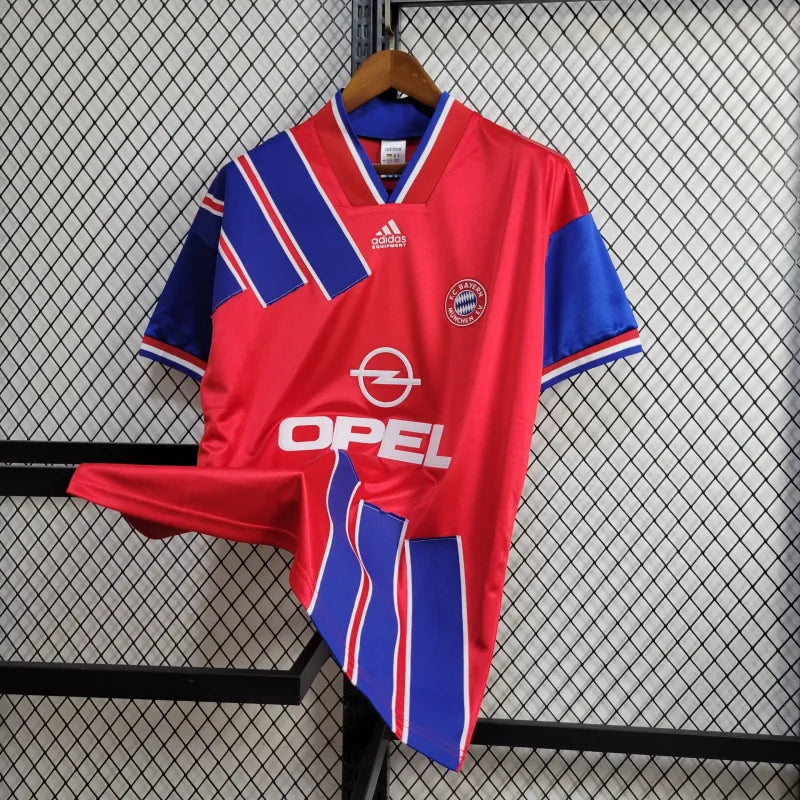 Bayern München 1998-as hazai mez