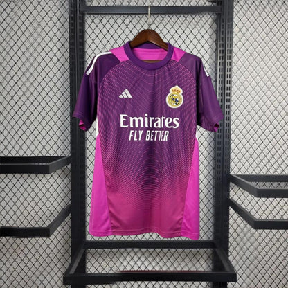 Real Madrid 2025-ös kapus mez