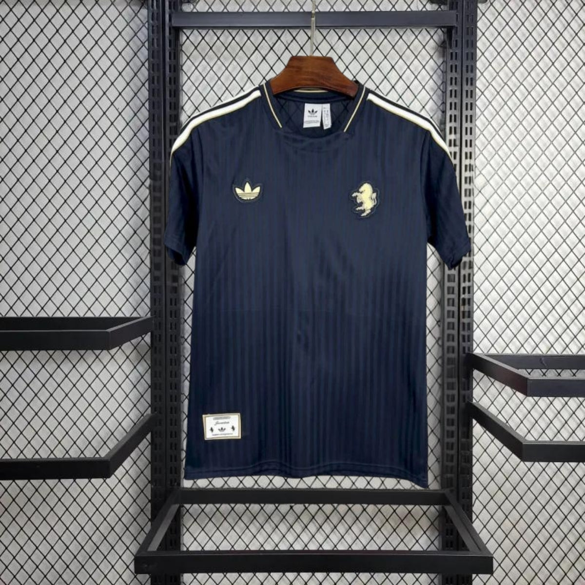 Juventus 2025-ös harmadik mez