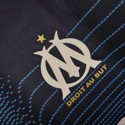 Stroje wyjazdowe Olympique Marsylia na 2025 rok 