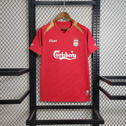 Liverpool 2005-ös hazai mez