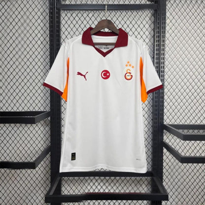 Galatasaray 2025-ös vendég mez