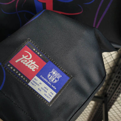 Barcelona 2023-as limitált mez