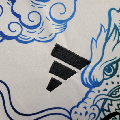 Real Madrid 2024-es limitált mez