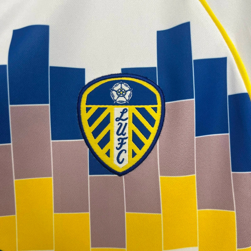 Leeds United 2025-ös vendég mez