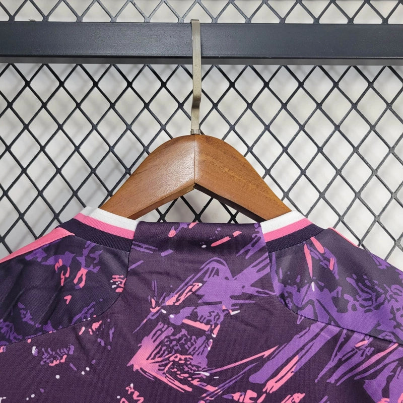 Real Madrid 2024-es limitált mez