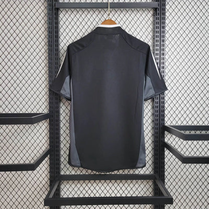 Real Madrid 2005-ös harmadik mez