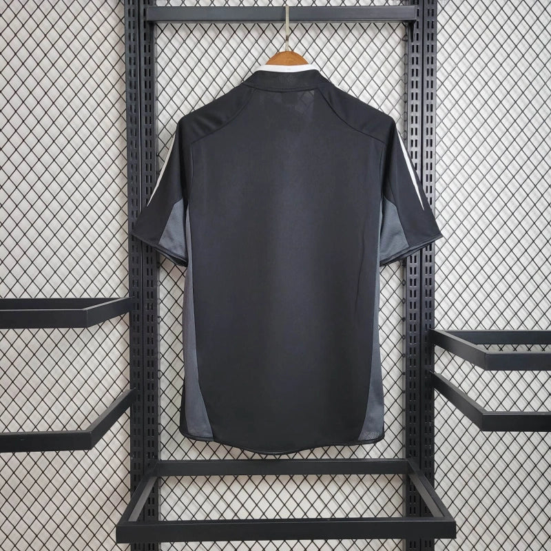 Real Madrid 2005-ös harmadik mez