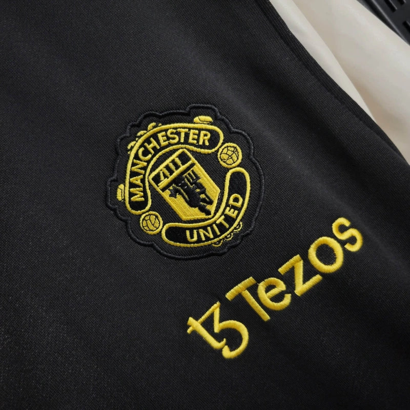 Kurtka wiatrowa Manchester United 2025